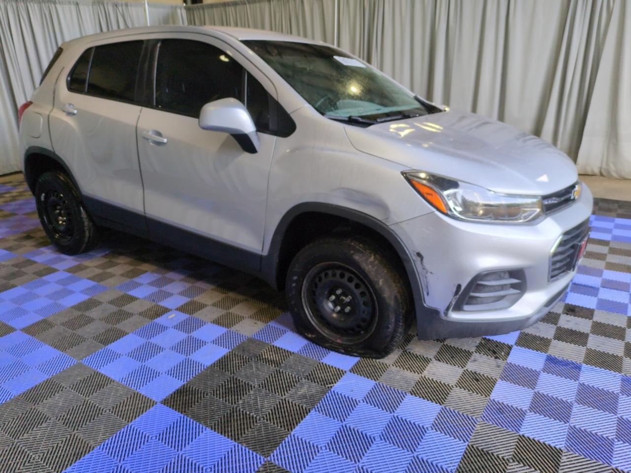 2018 Chevrolet Trax Ls VIN: 3GNCJKSB4JL280893 Lot: 71745484