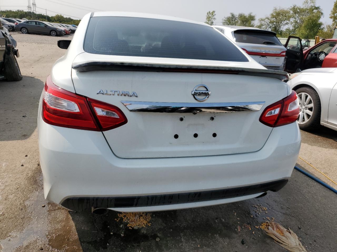 2017 Nissan Altima 2.5 VIN: 1N4AL3AP3HC197092 Lot: 70877774