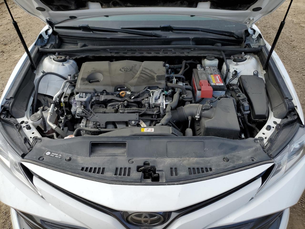 2018 Toyota Camry - Image 11