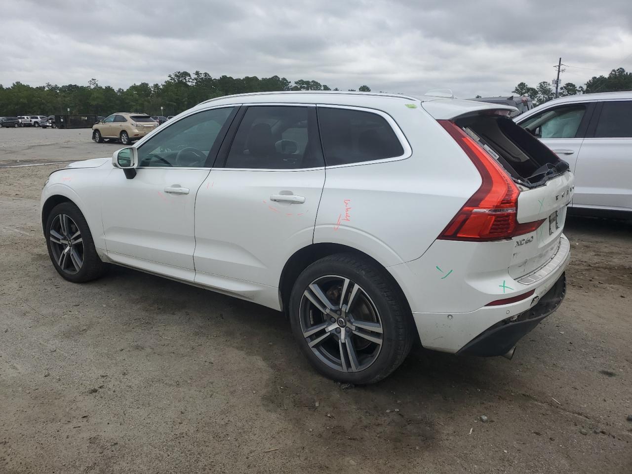 YV4A22RK8J1041807 2018 VOLVO XC60 - Image 2