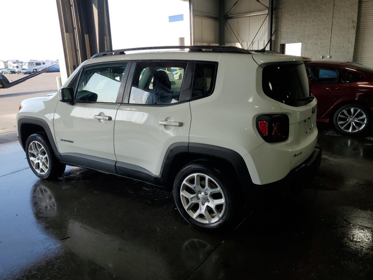 ZACCJBBT0GPC49576 2016 JEEP RENEGADE - Image 2