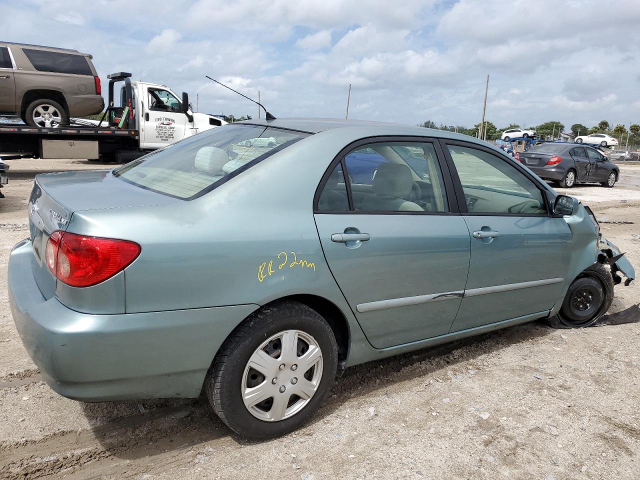 2005 Toyota Corolla Ce VIN: 2T1BR32E15C386885 Lot: 73455544