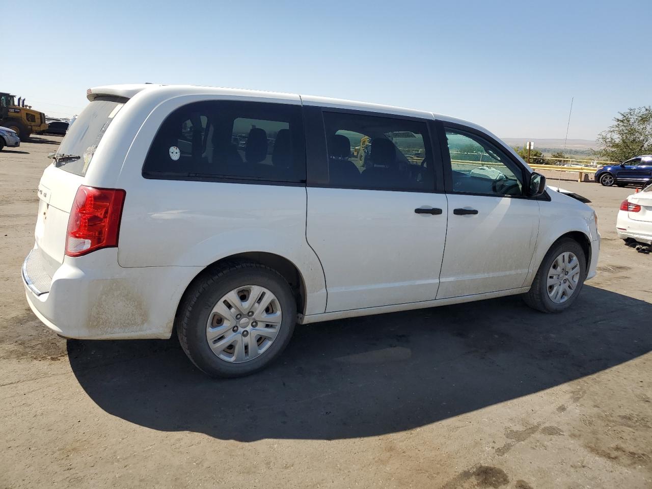 VIN 2C4RDGBG2KR803903 2019 DODGE CARAVAN no.3