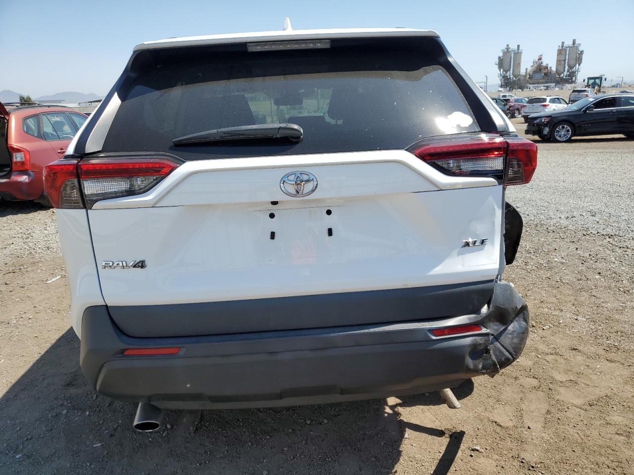 2019 Toyota Rav4 Xle VIN: 2T3W1RFV3KW009370 Lot: 70896504