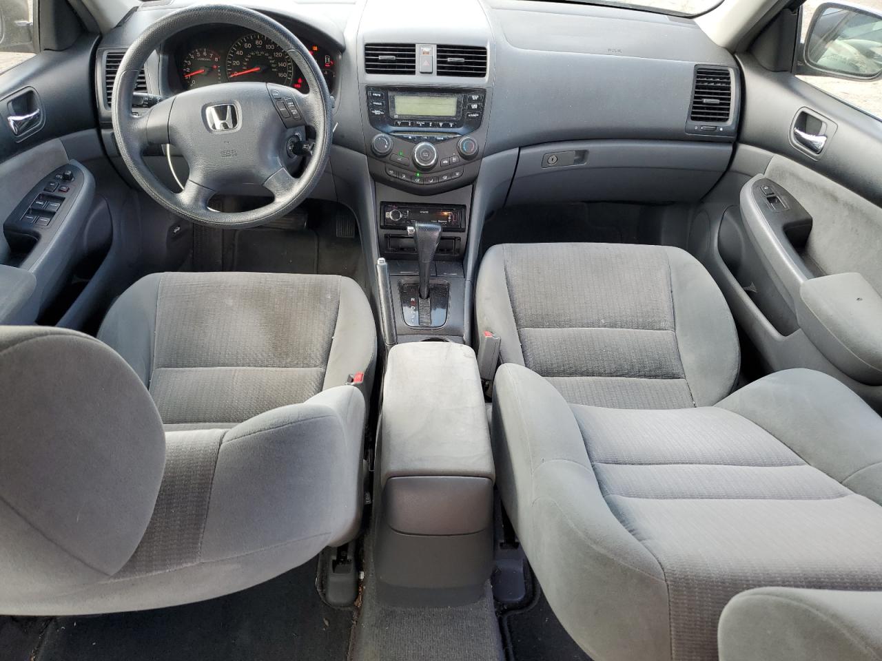 2005 Honda Accord - Image 8
