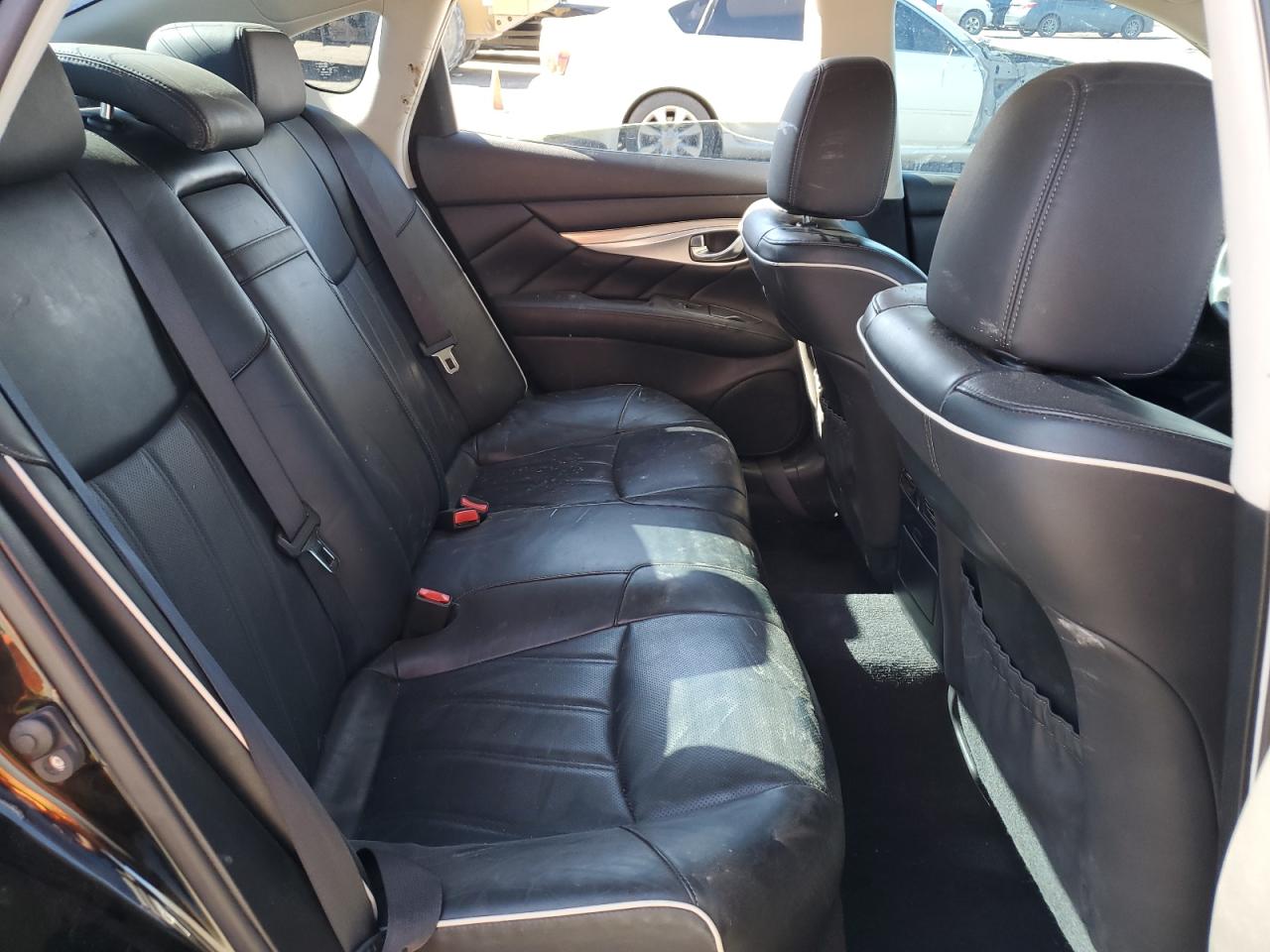 2018 Infiniti Q70 3.7 Luxe VIN: JN1BY1AP3JM180834 Lot: 71978484