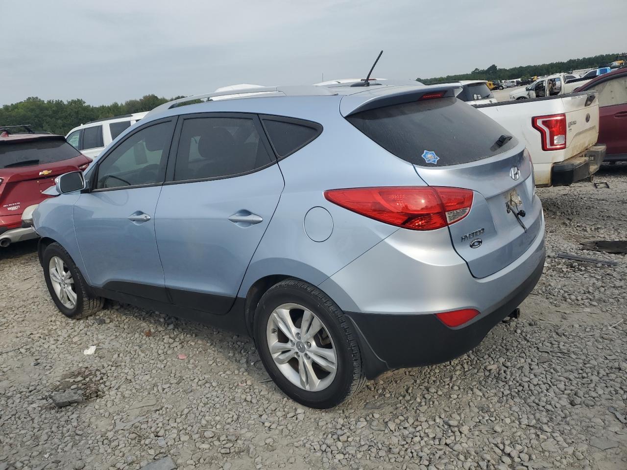 2012 Hyundai Tucson - Image 2