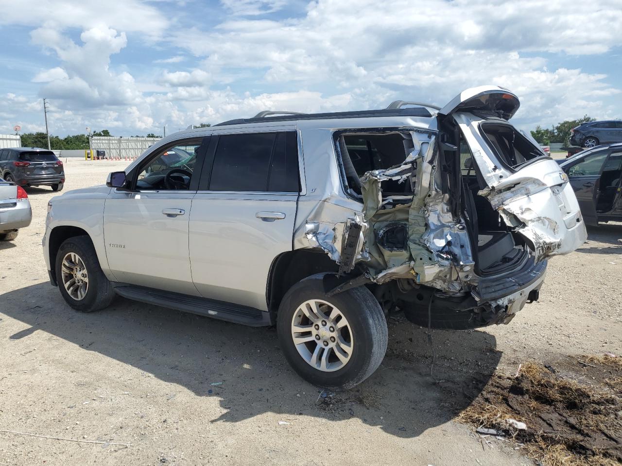 1GNSCBKC7GR175555 2016 CHEVROLET TAHOE - Image 2