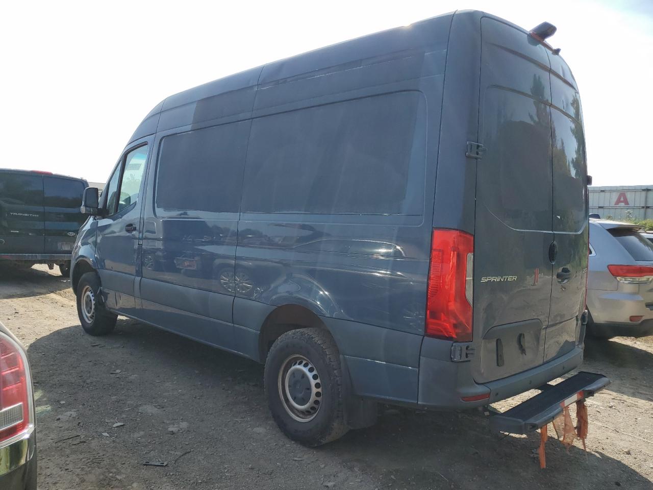 VIN WD4PF0CD1KP087743 2019 MERCEDES-BENZ SPRINTER no.2