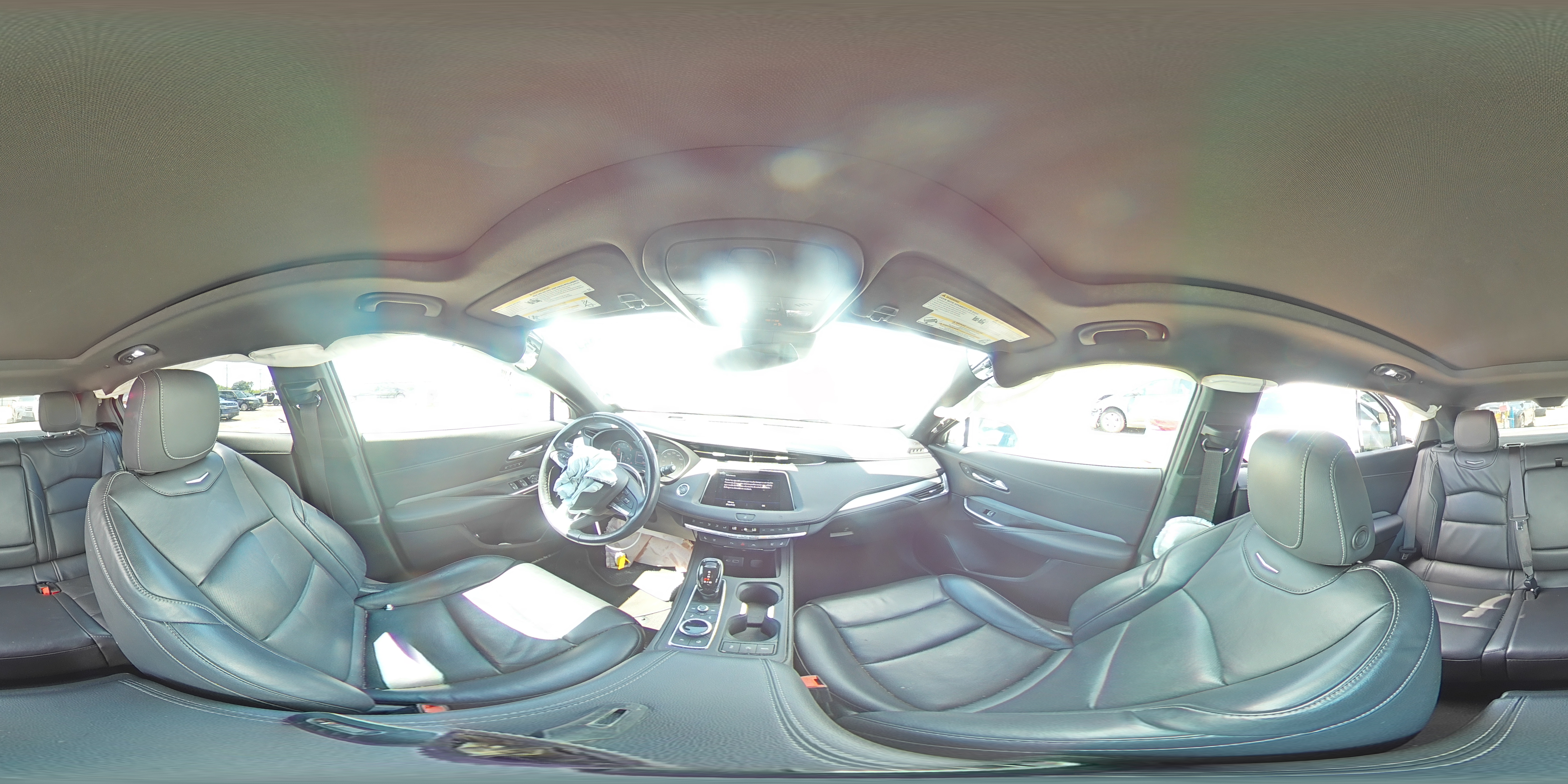 2020 Cadillac XT4 - Image 13