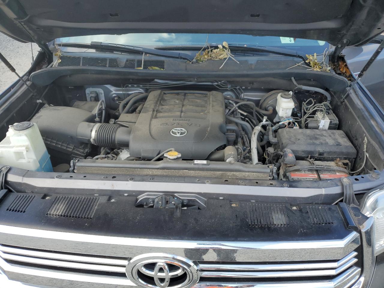 5TFDY5F17GX556637 2016 Toyota Tundra Crewmax Sr5