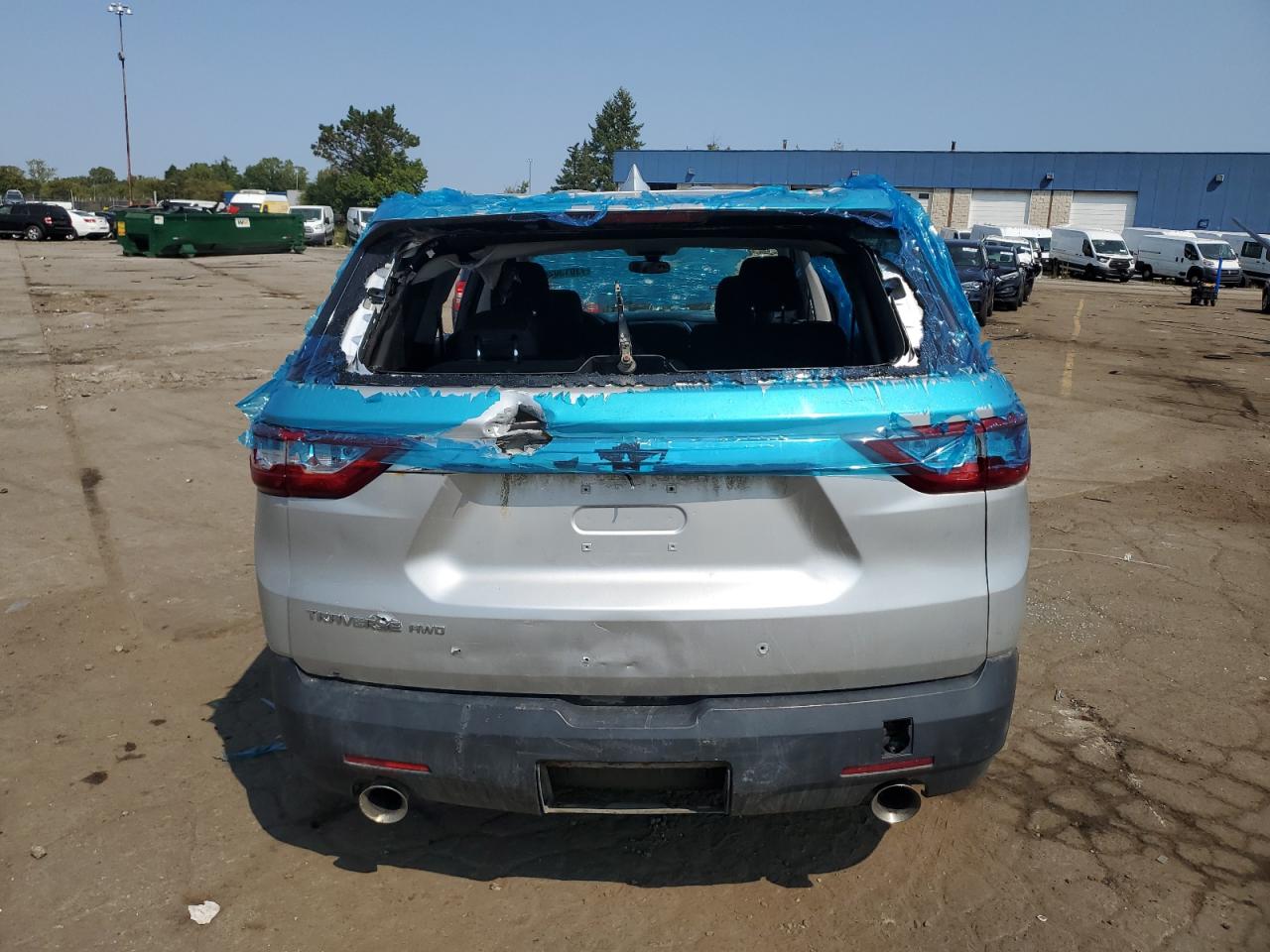 1GNEVFKW6JJ118326 2018 Chevrolet Traverse Ls