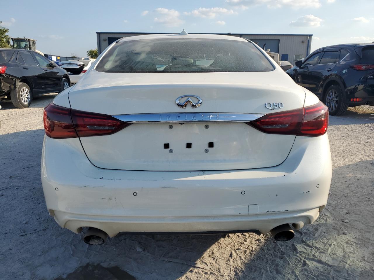 2019 Infiniti Q50 Luxe VIN: JN1EV7APXKM515100 Lot: 72034404