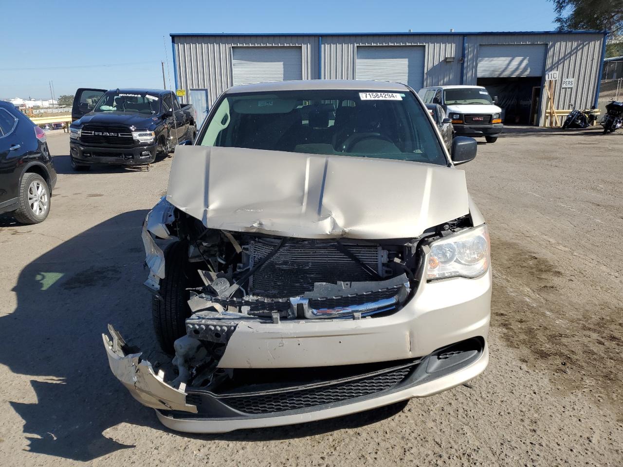 VIN 2C4RDGBGXGR235861 2016 DODGE CARAVAN no.5