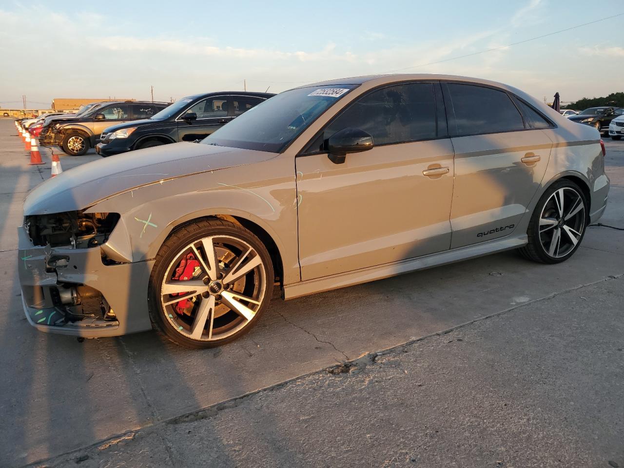 WUABWGFFXKA906202 2019 AUDI RS3 - Image 1