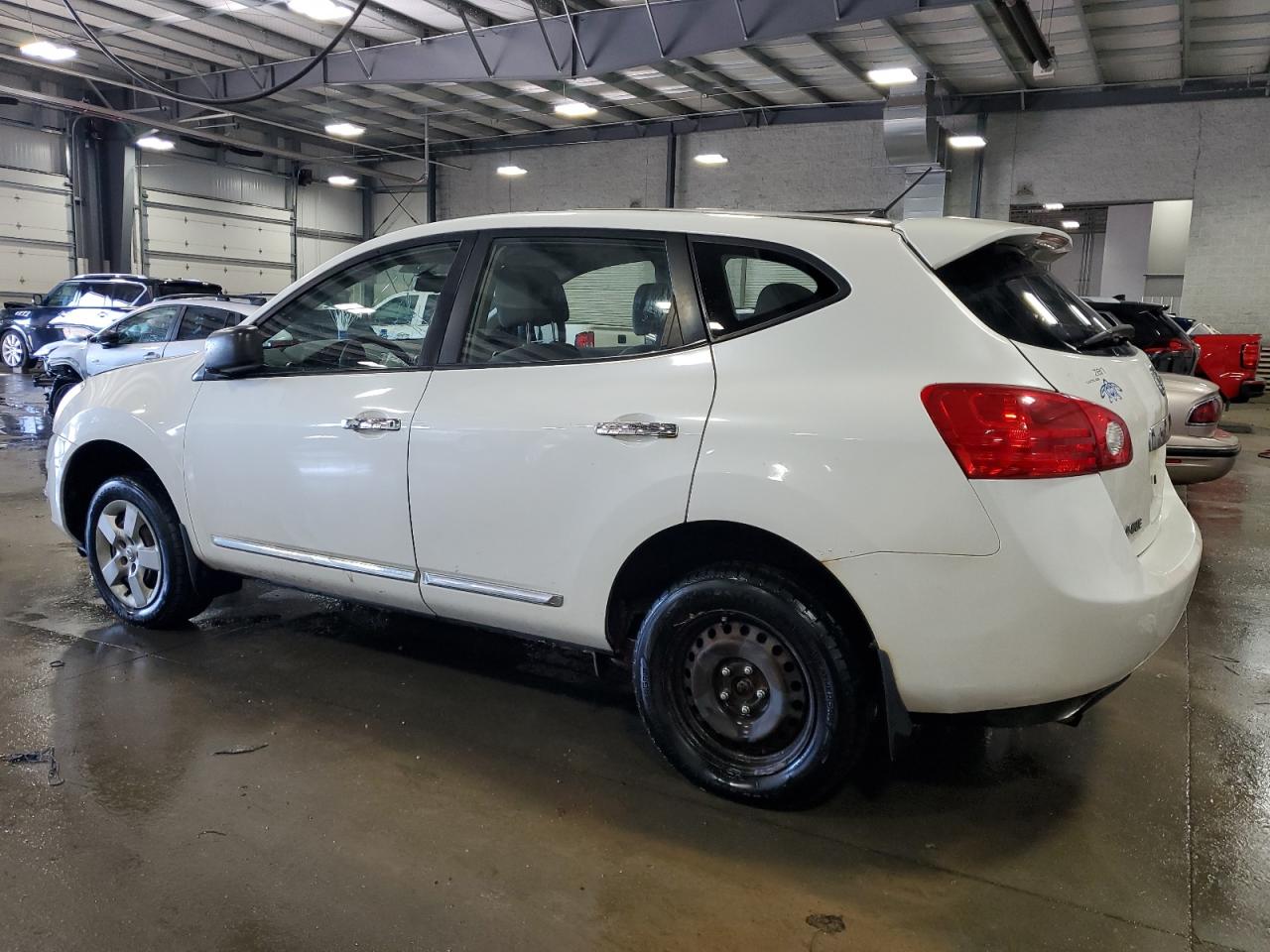 2012 Nissan Rogue - Image 2
