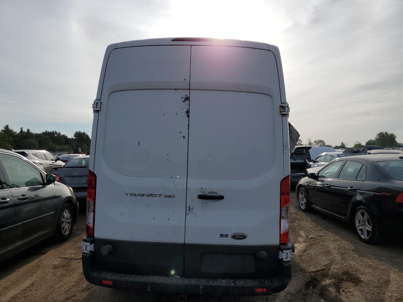 1FTNR2XM9FKA22723 2015 Ford Transit T-250