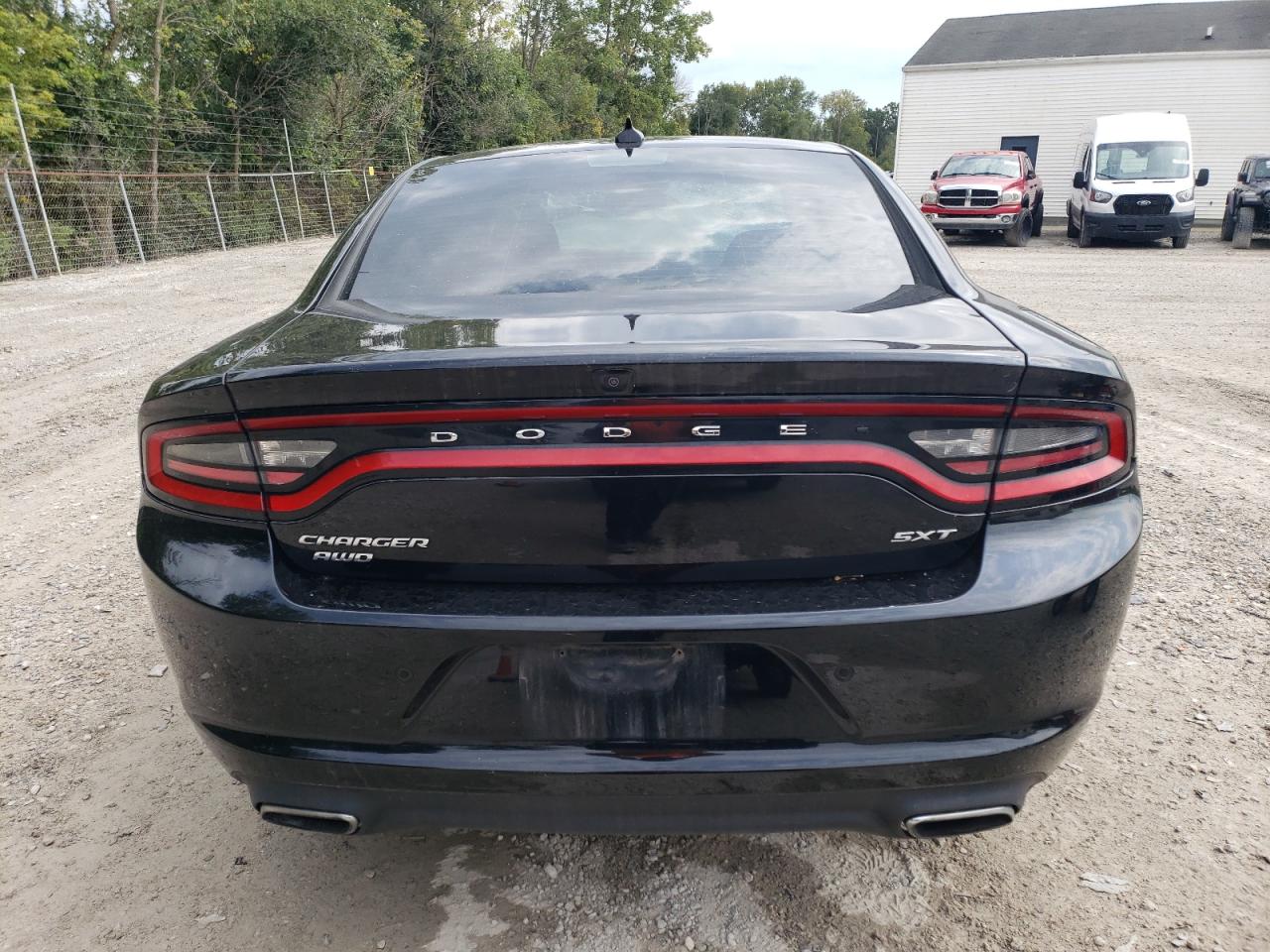 2C3CDXJG0HH637293 2017 Dodge Charger Sxt