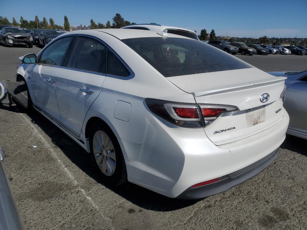 2017 Hyundai Sonata Hybrid VIN: KMHE24L11HA046868 Lot: 72283444