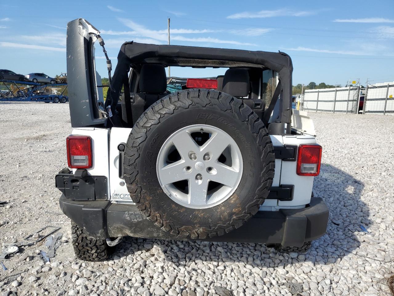 2016 Jeep Wrangler Unlimited Sport VIN: 1C4BJWDG3GL129973 Lot: 72046724