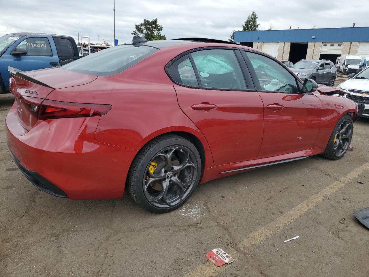 2019 Alfa Romeo Giulia - Image 3