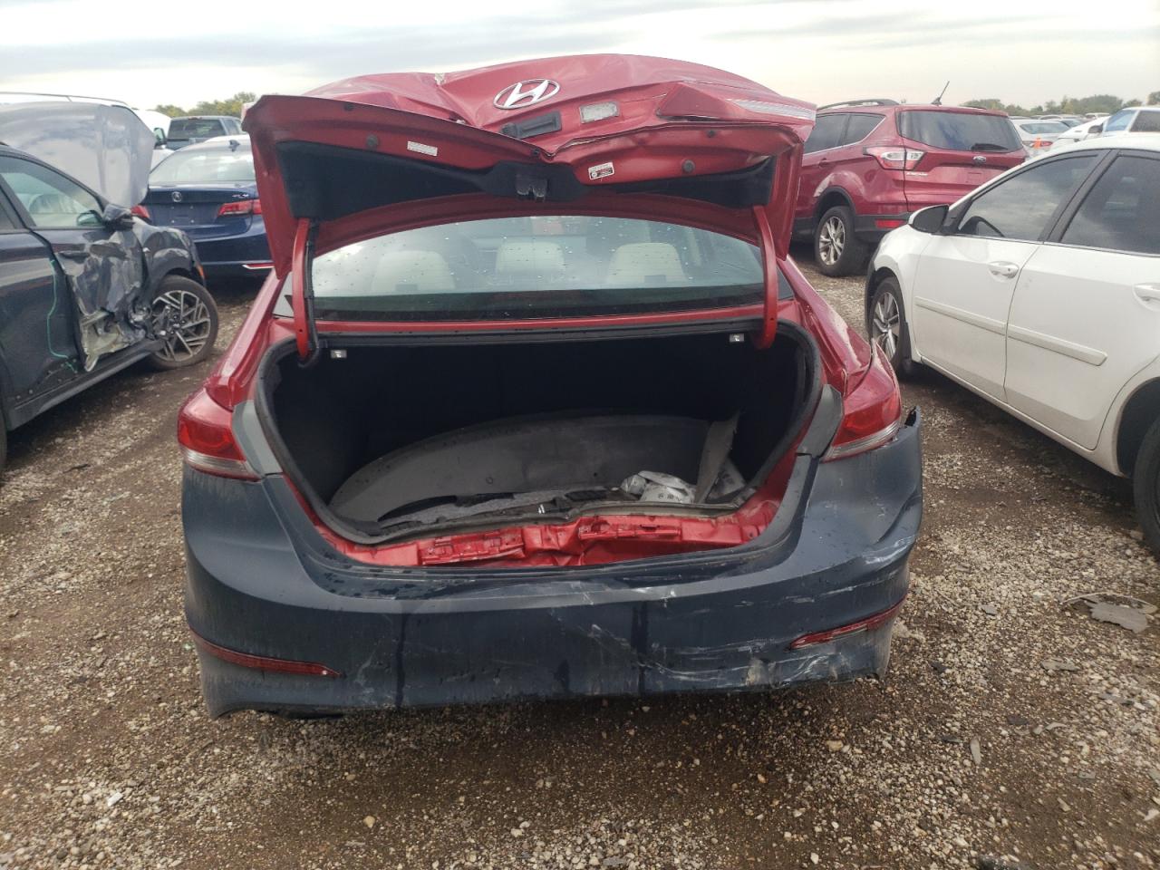 KMHD84LFXHU192142 2017 Hyundai Elantra Se