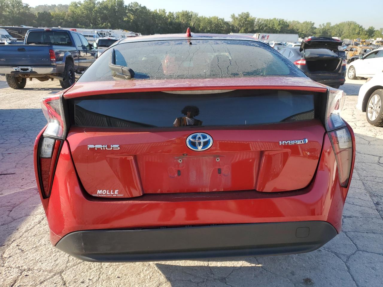 JTDKBRFU4H3537885 2017 Toyota Prius