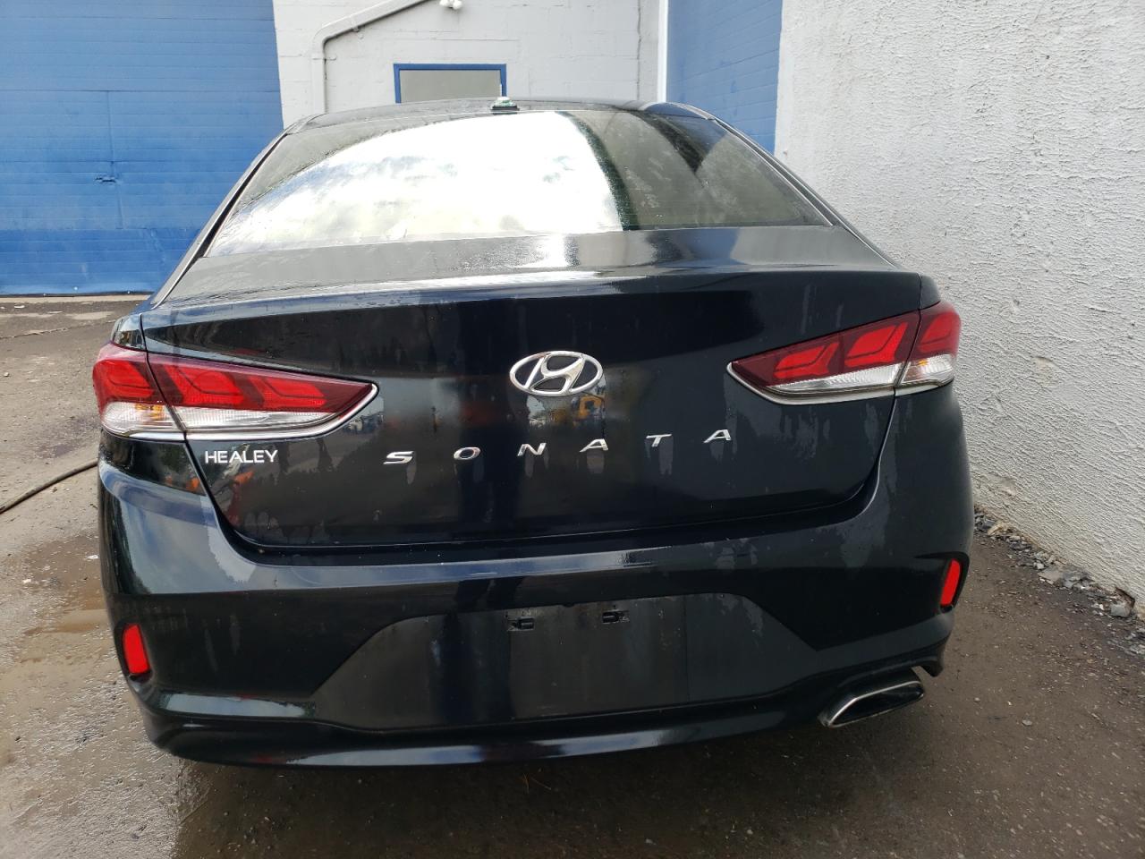 2018 Hyundai Sonata Sport VIN: 5NPE34AF1JH660981 Lot: 73521674