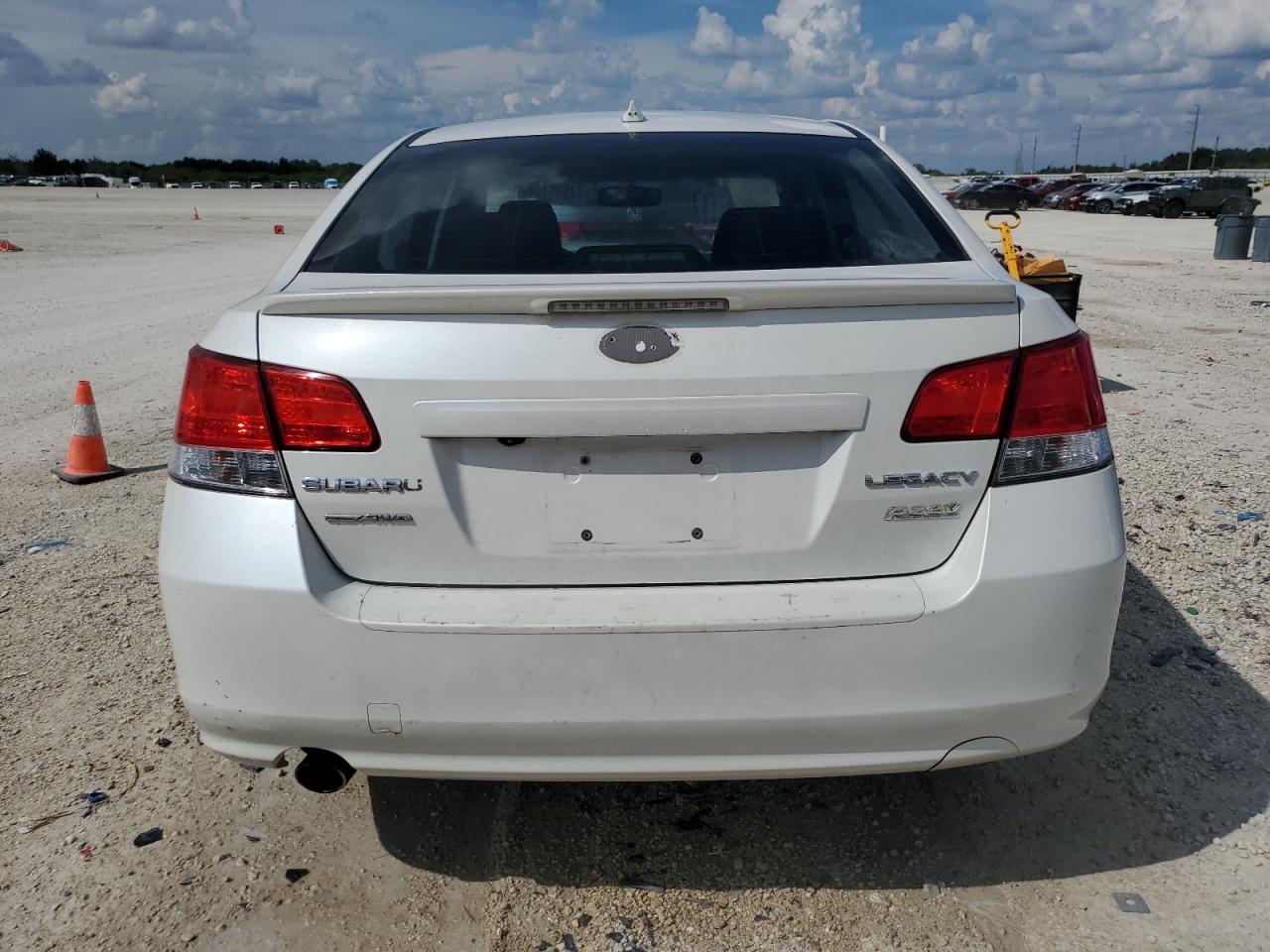 2014 Subaru Legacy 2.5I Sport VIN: 4S3BMBH66E3035911 Lot: 71535154