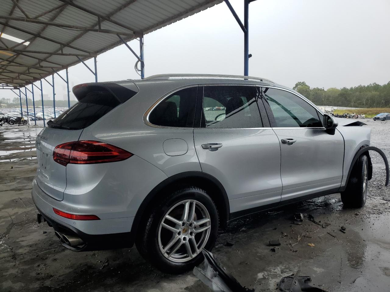 WP1AB2A2XGLA93014 2016 Porsche Cayenne S