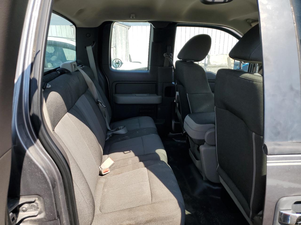 2010 Ford F150 Super Cab VIN: 1FTEX1CW2AFA83047 Lot: 72285834