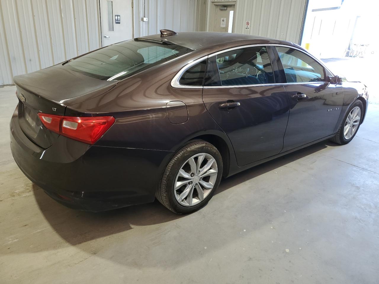 2016 Chevrolet Malibu - Image 3