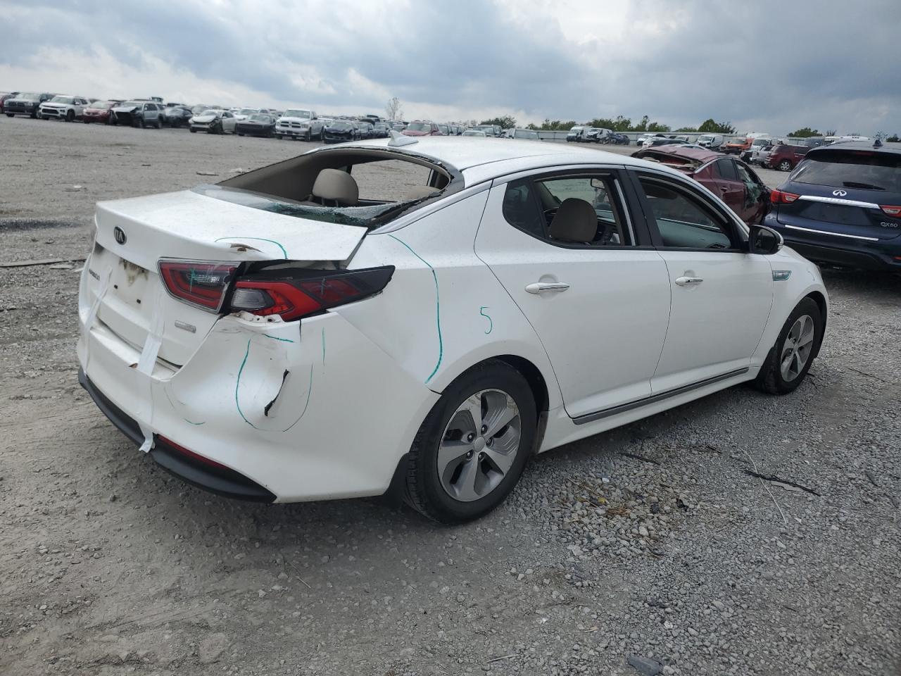 VIN KNAGM4AD9F5082816 2015 KIA OPTIMA no.3