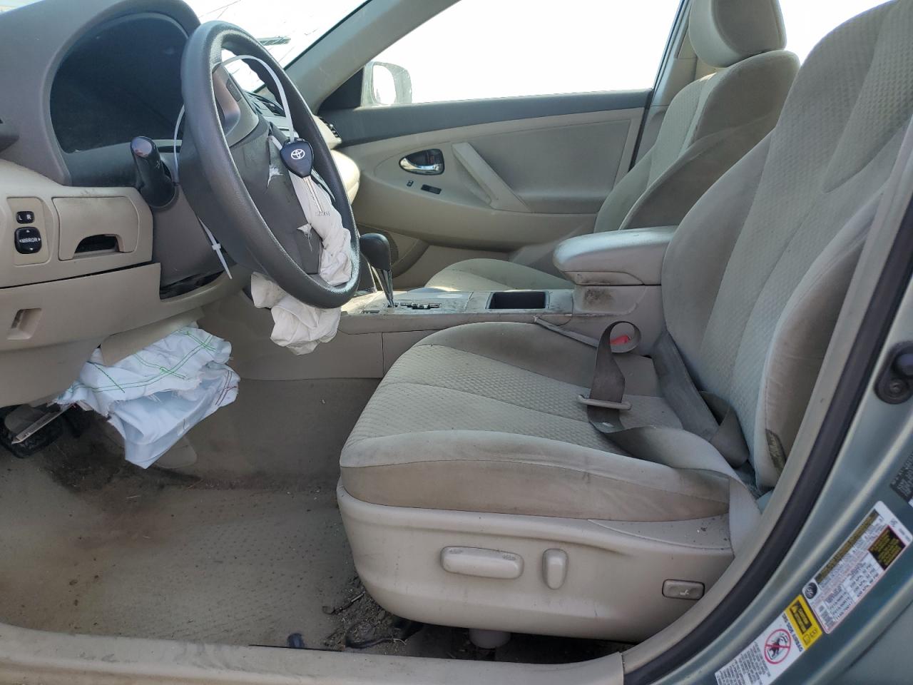 2009 Toyota Camry - Image 7