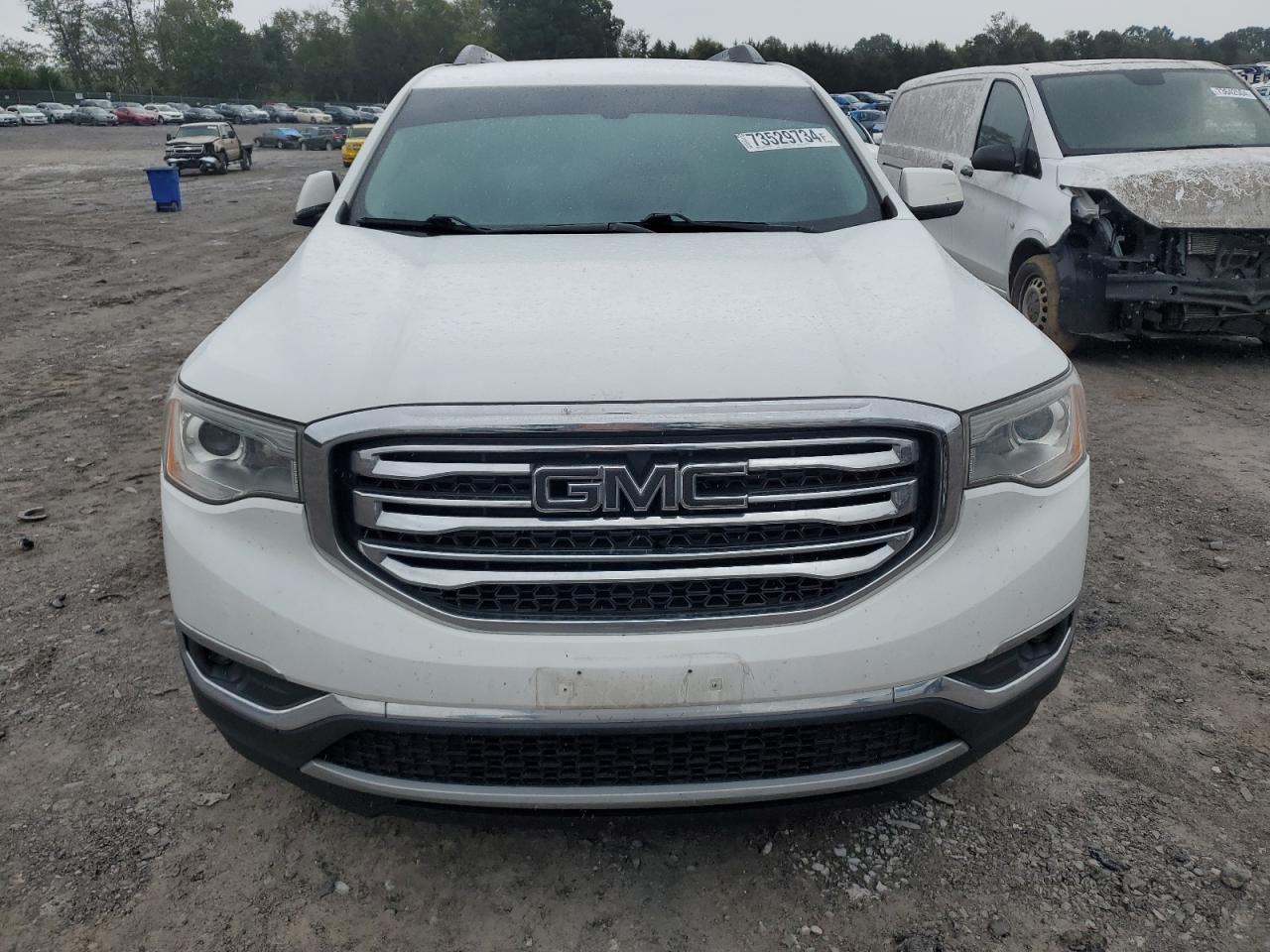 2018 GMC Acadia - Image 5