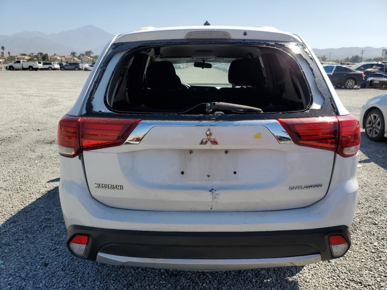 2016 Mitsubishi Outlander Es VIN: JA4AD2A37GZ041318 Lot: 73229094