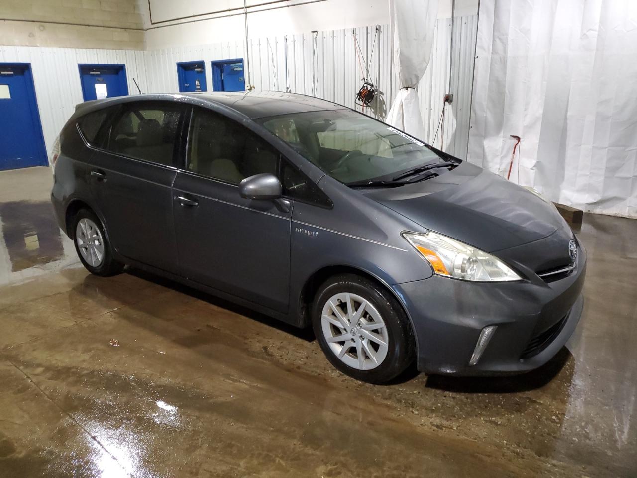 VIN JTDZN3EU1D3246002 2013 TOYOTA PRIUS no.4