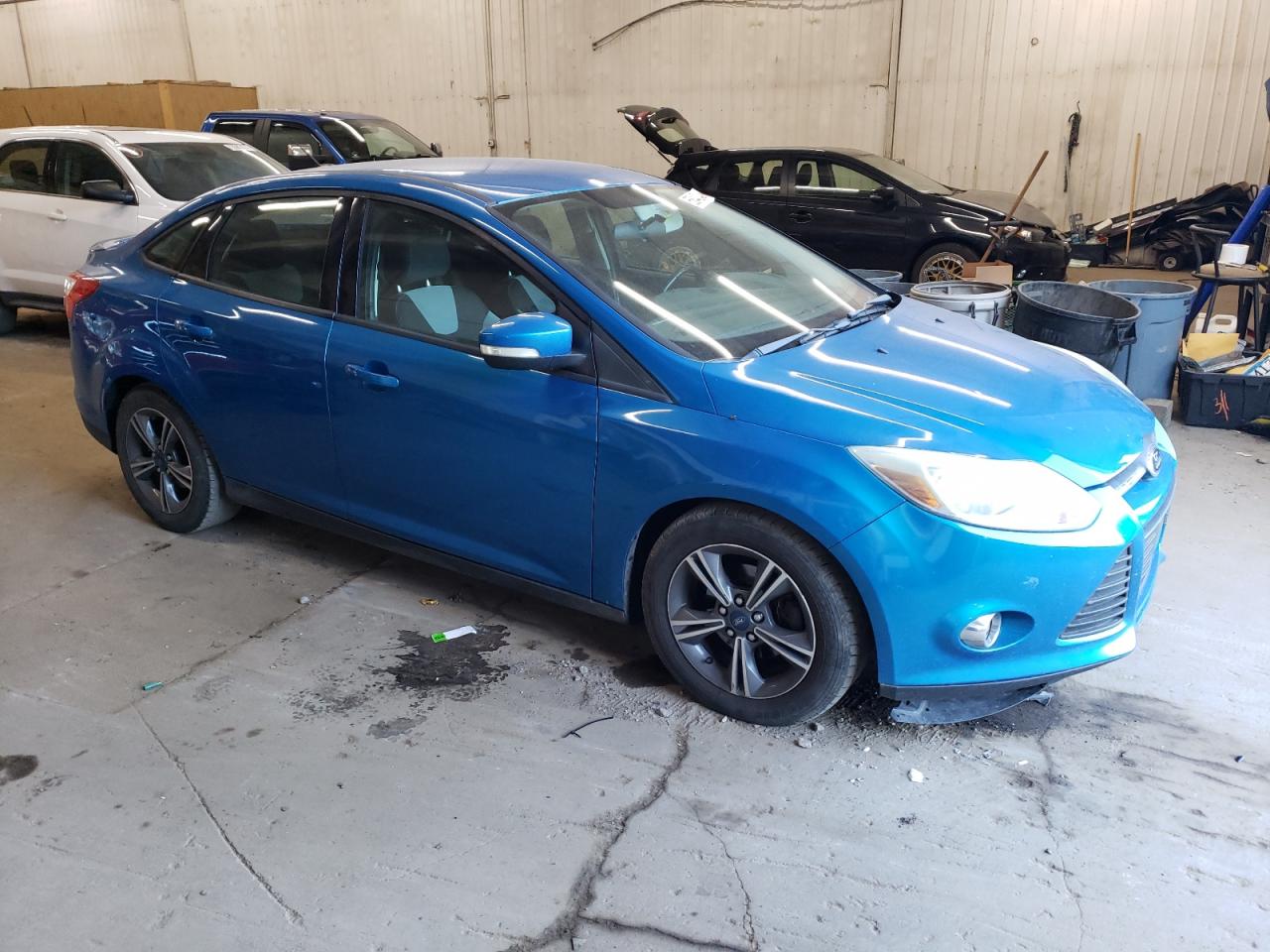 VIN 1FADP3F21EL204213 2014 FORD FOCUS no.4