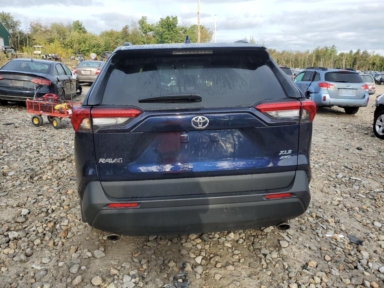2023 Toyota RAV 4 - Image 6