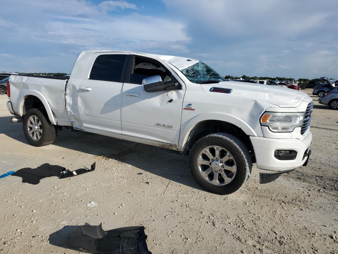 3C6UR5NL8KG520282 2019 Ram 2500 Laramie