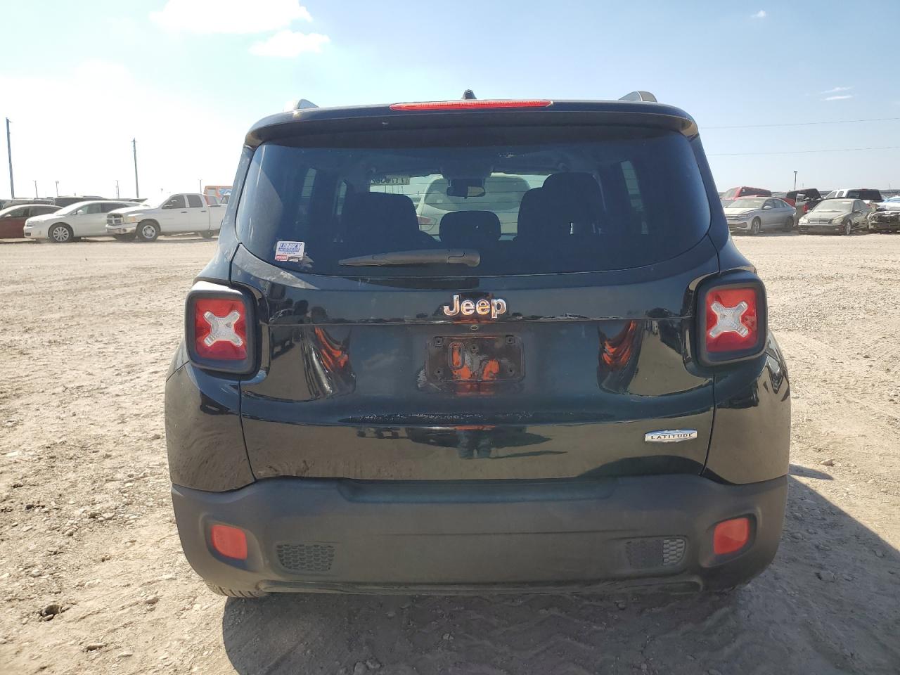 ZACCJABB6HPE82817 2017 Jeep Renegade Latitude