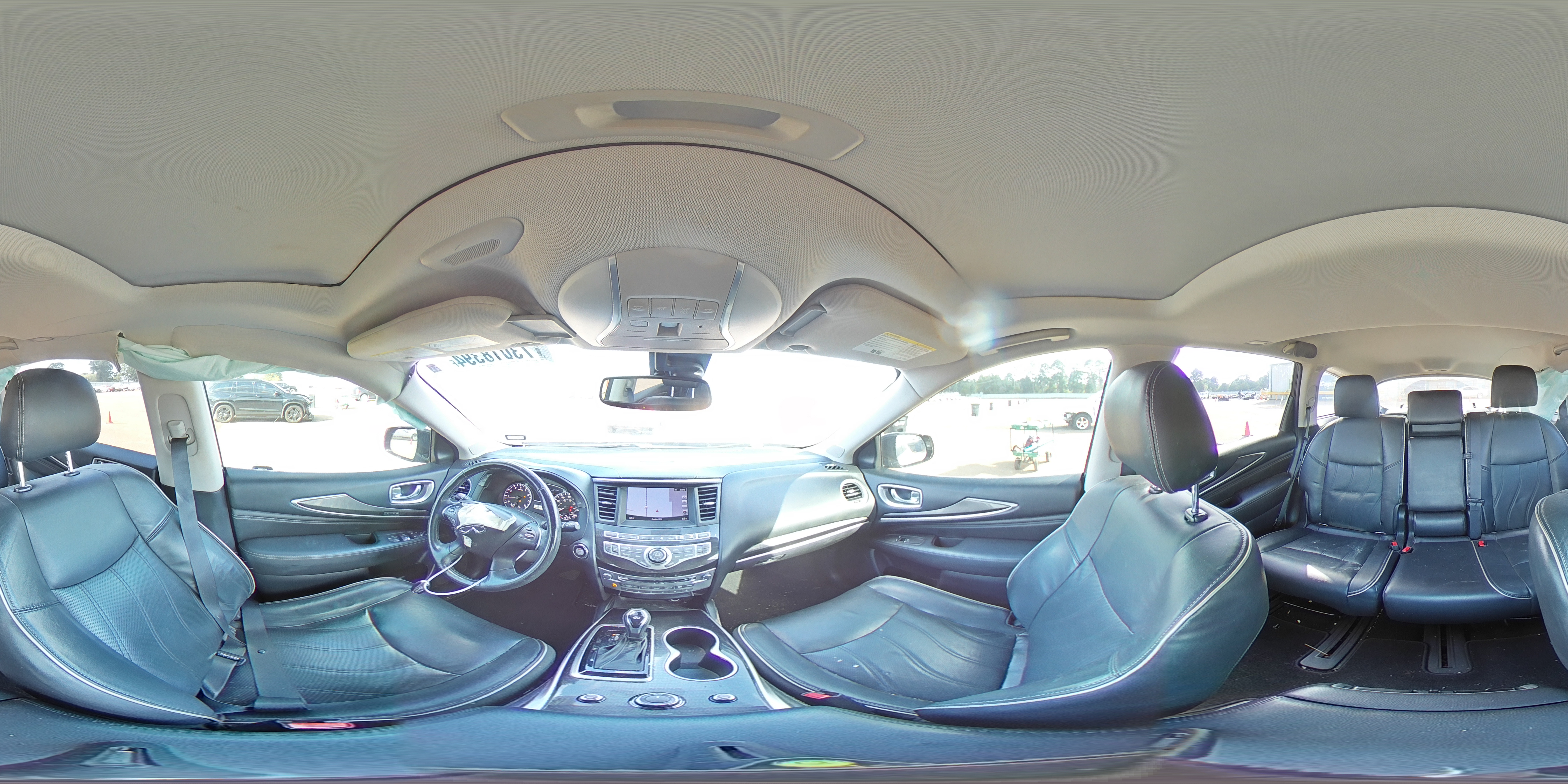 2018 Infiniti QX60 - Image 14