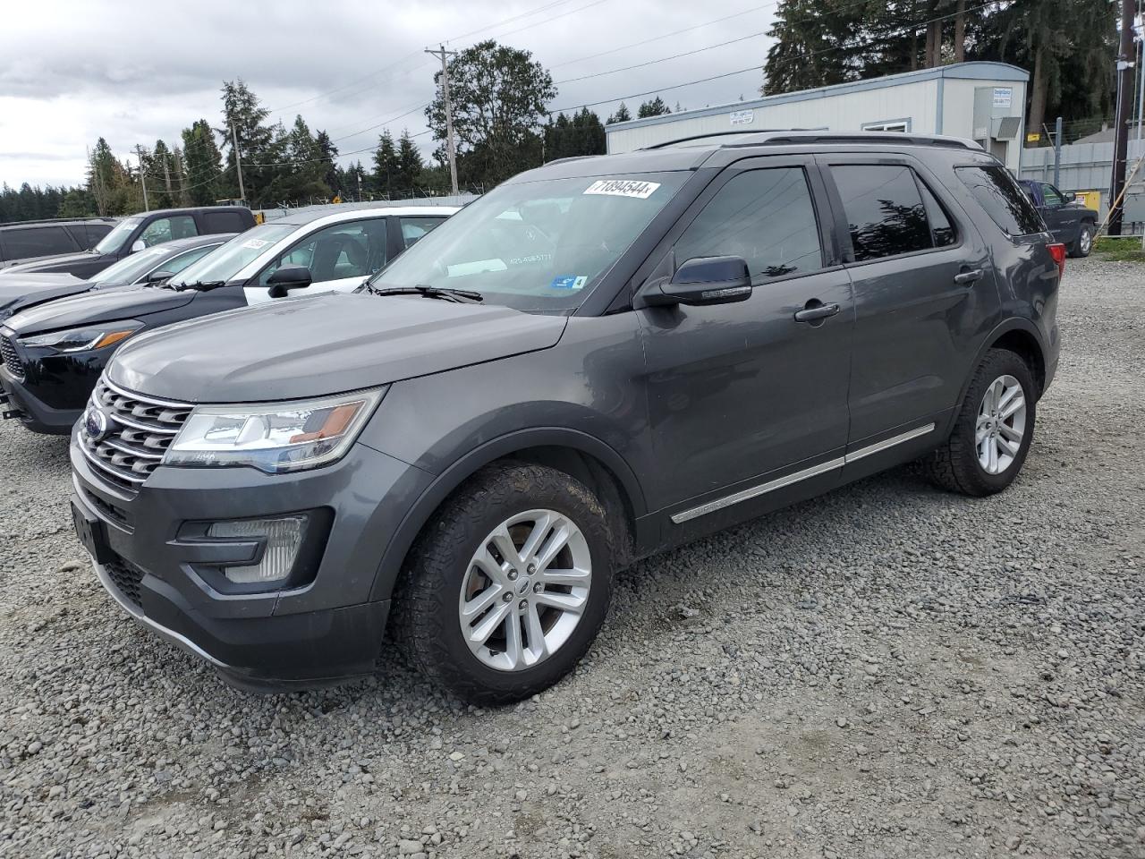 1FM5K7D83HGB21113 2017 FORD EXPLORER - Image 1