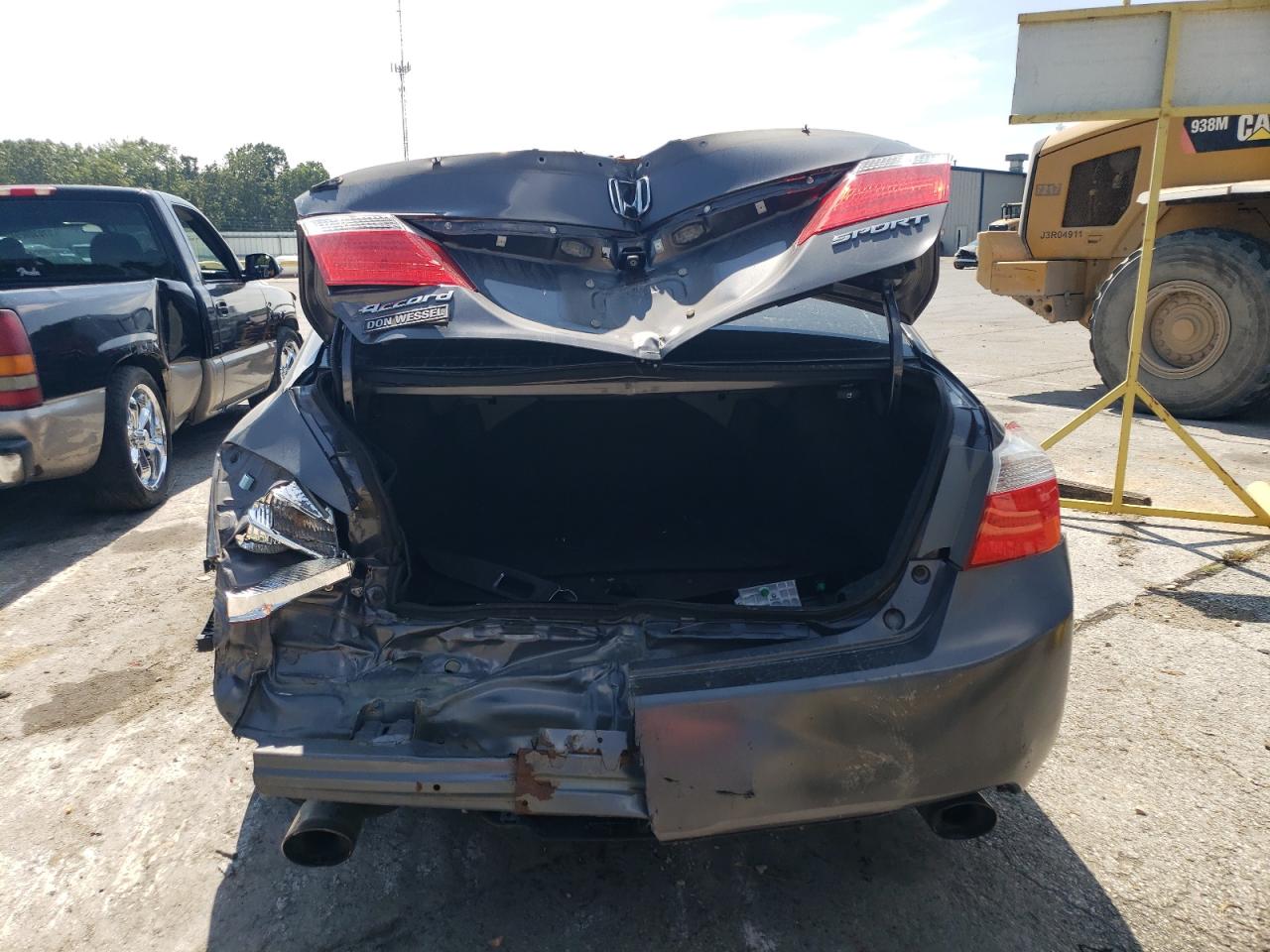 1HGCR2F55DA275110 2013 Honda Accord Sport