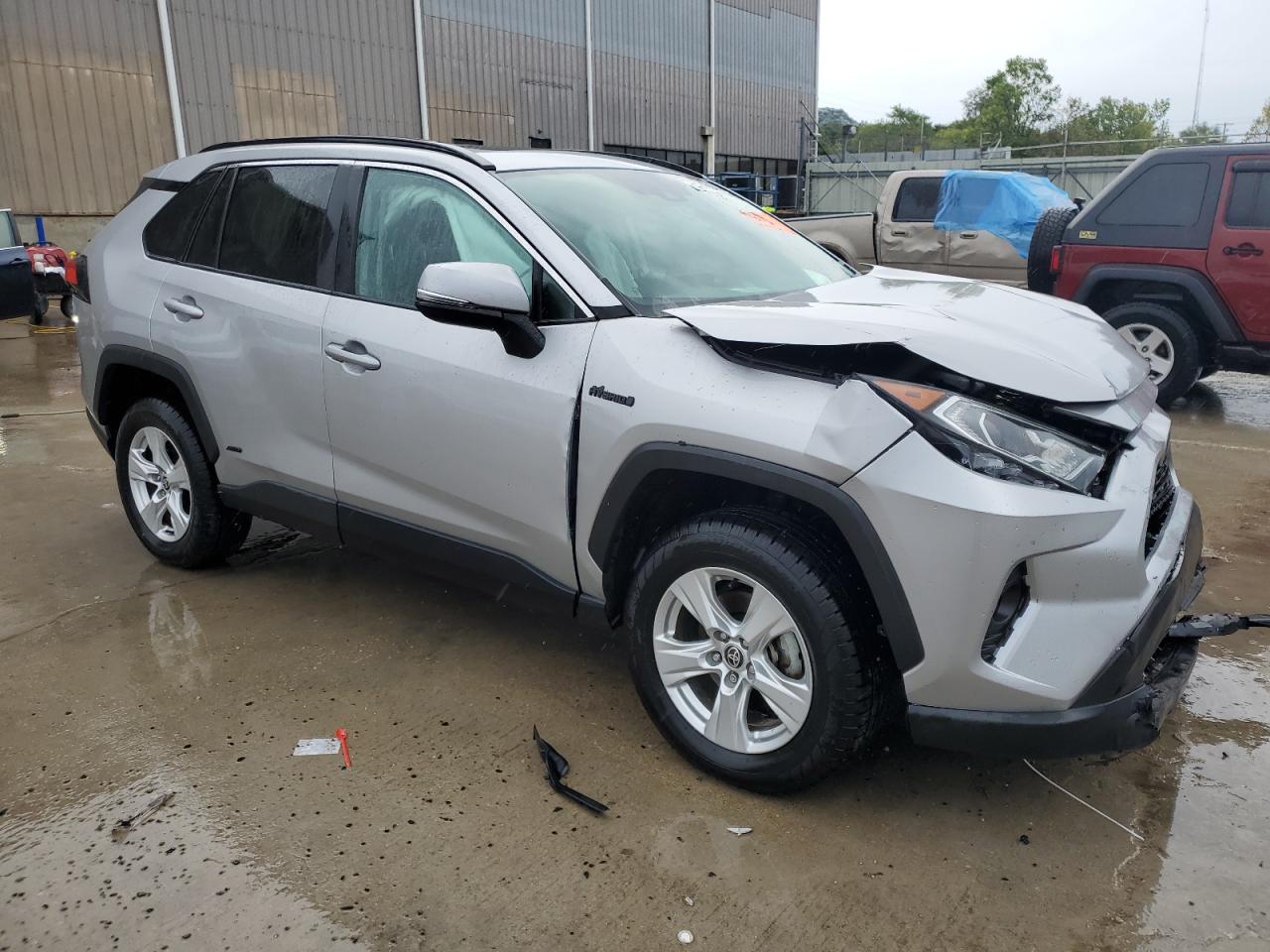 2021 Toyota Rav4 Xle VIN: 4T3RWRFV8MU014422 Lot: 72704634