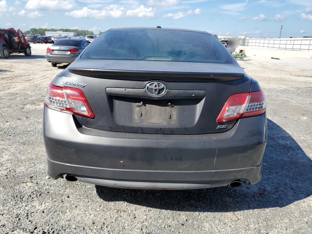 4T1BF3EK5BU215643 2011 Toyota Camry Base