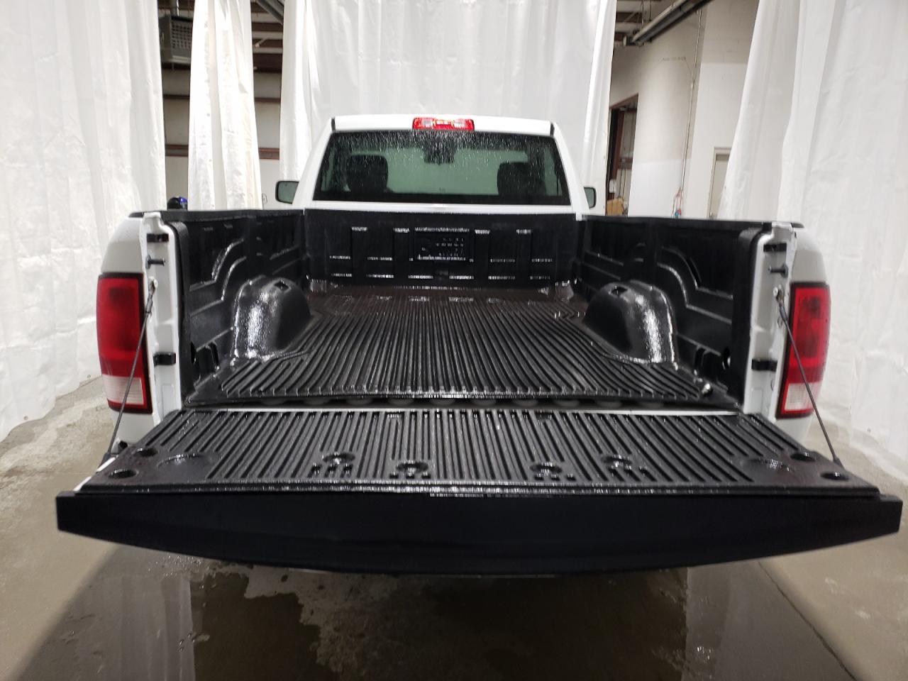 2020 Ram 1500 Classic Slt VIN: 3C6JR7ET6LG273232 Lot: 73359454