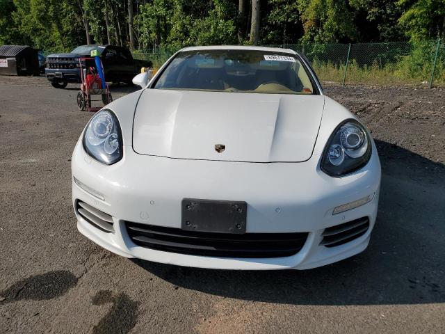 Sedans PORSCHE PANAMERA 2014 White