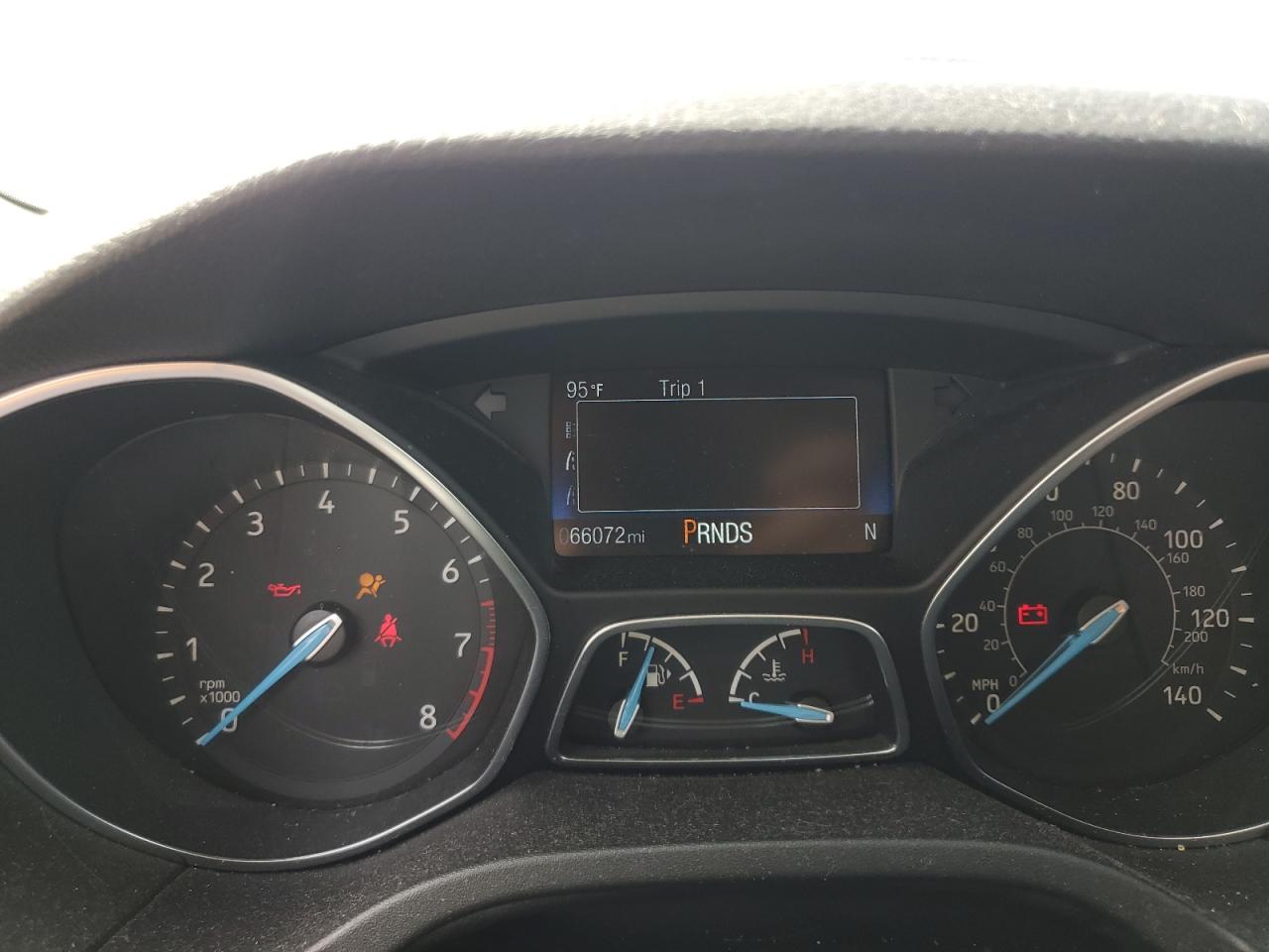 1FADP3J23JL235397 2018 Ford Focus Titanium