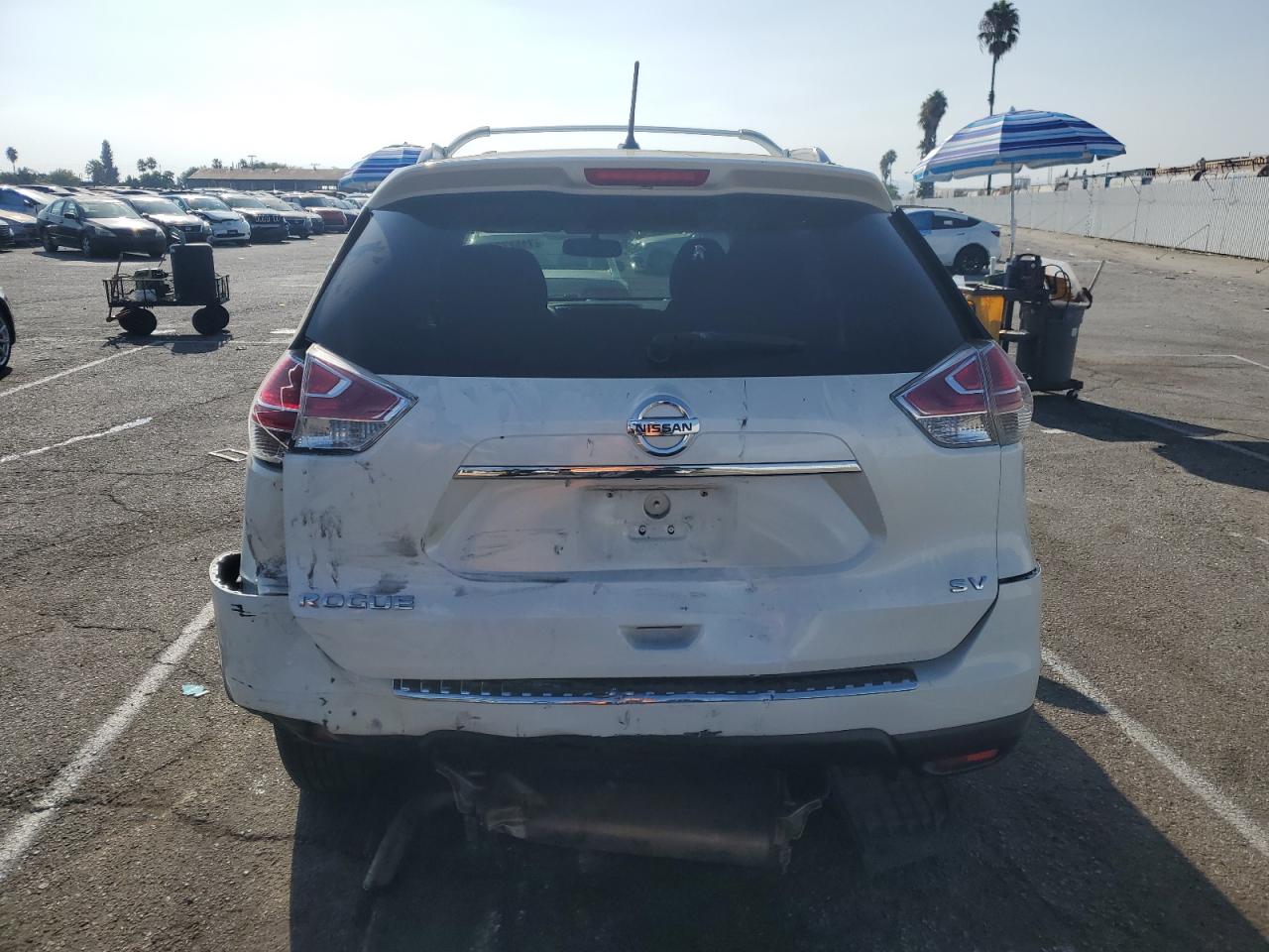 5N1AT2MT1FC852128 2015 Nissan Rogue S